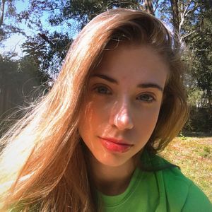 Meet your Posher, Isabel